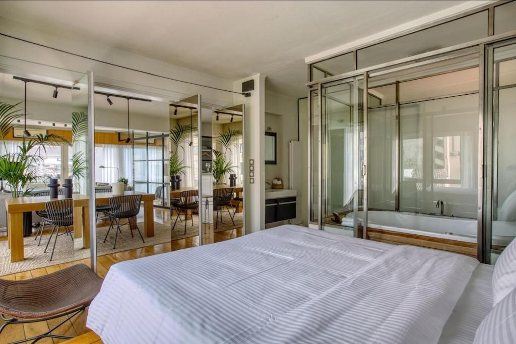 Sunny Luxury Loft,Stunning Acropolis View, Jacuzzi Apartman Athén Kültér fotó