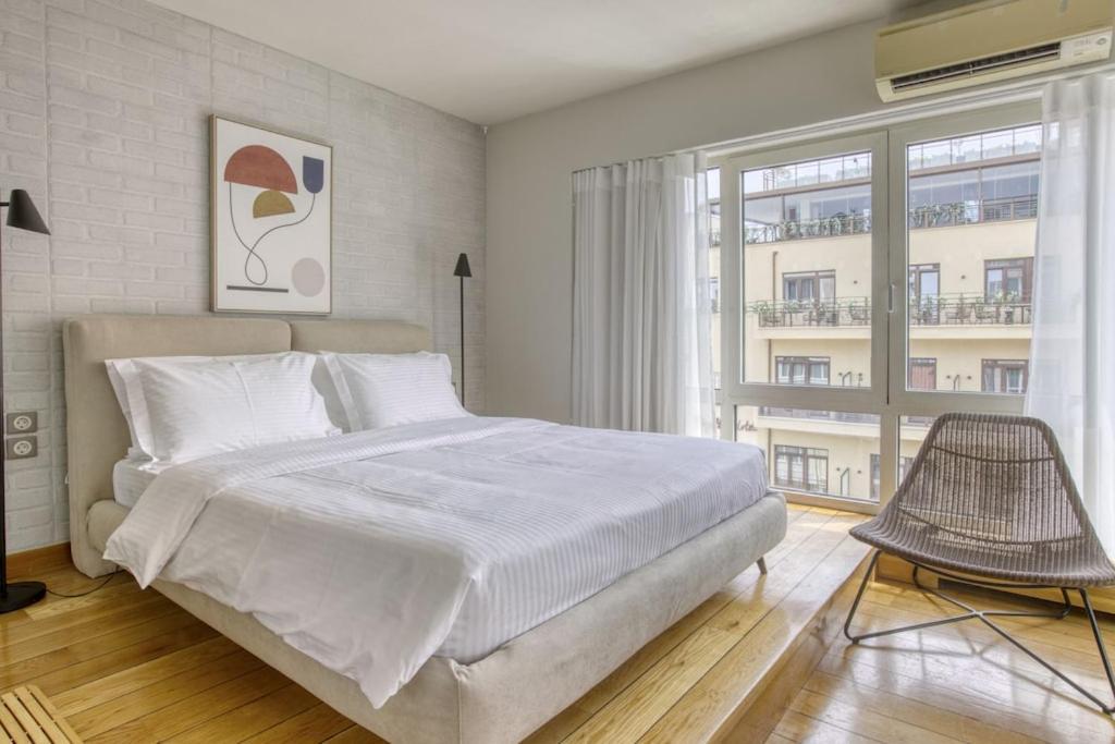 Sunny Luxury Loft,Stunning Acropolis View, Jacuzzi Apartman Athén Kültér fotó